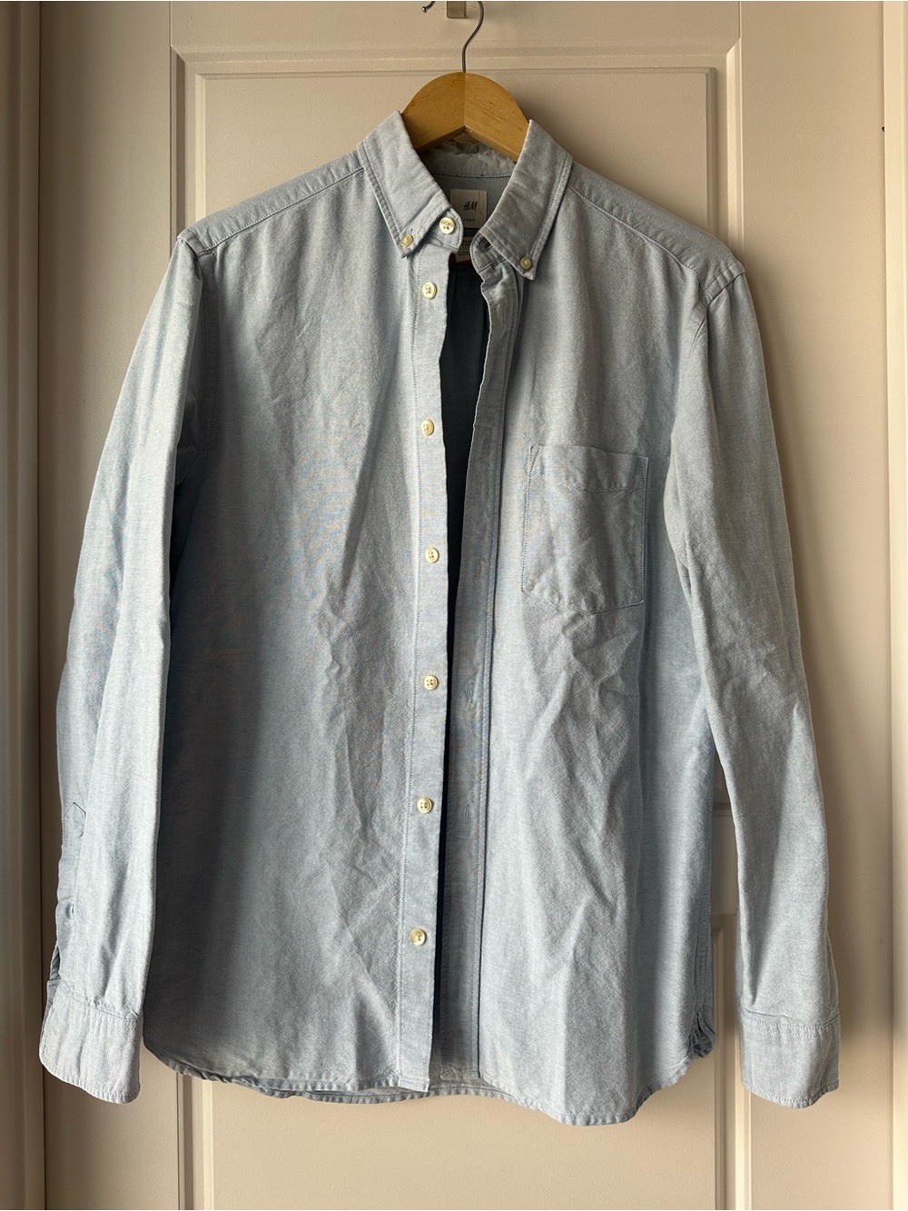 H&M Light Blue Button-Down Oxford Shirt